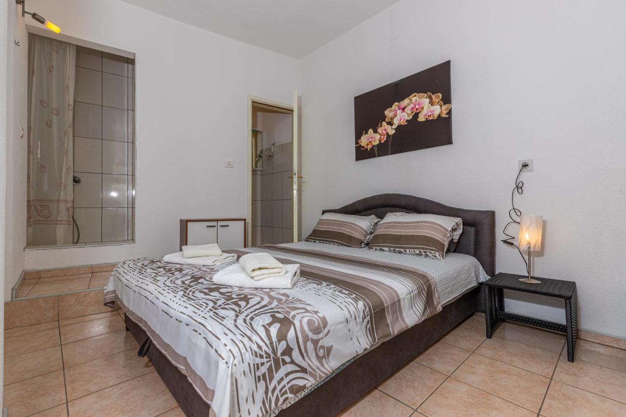 Apartmani Gabrijela Crikvenica Esterno foto