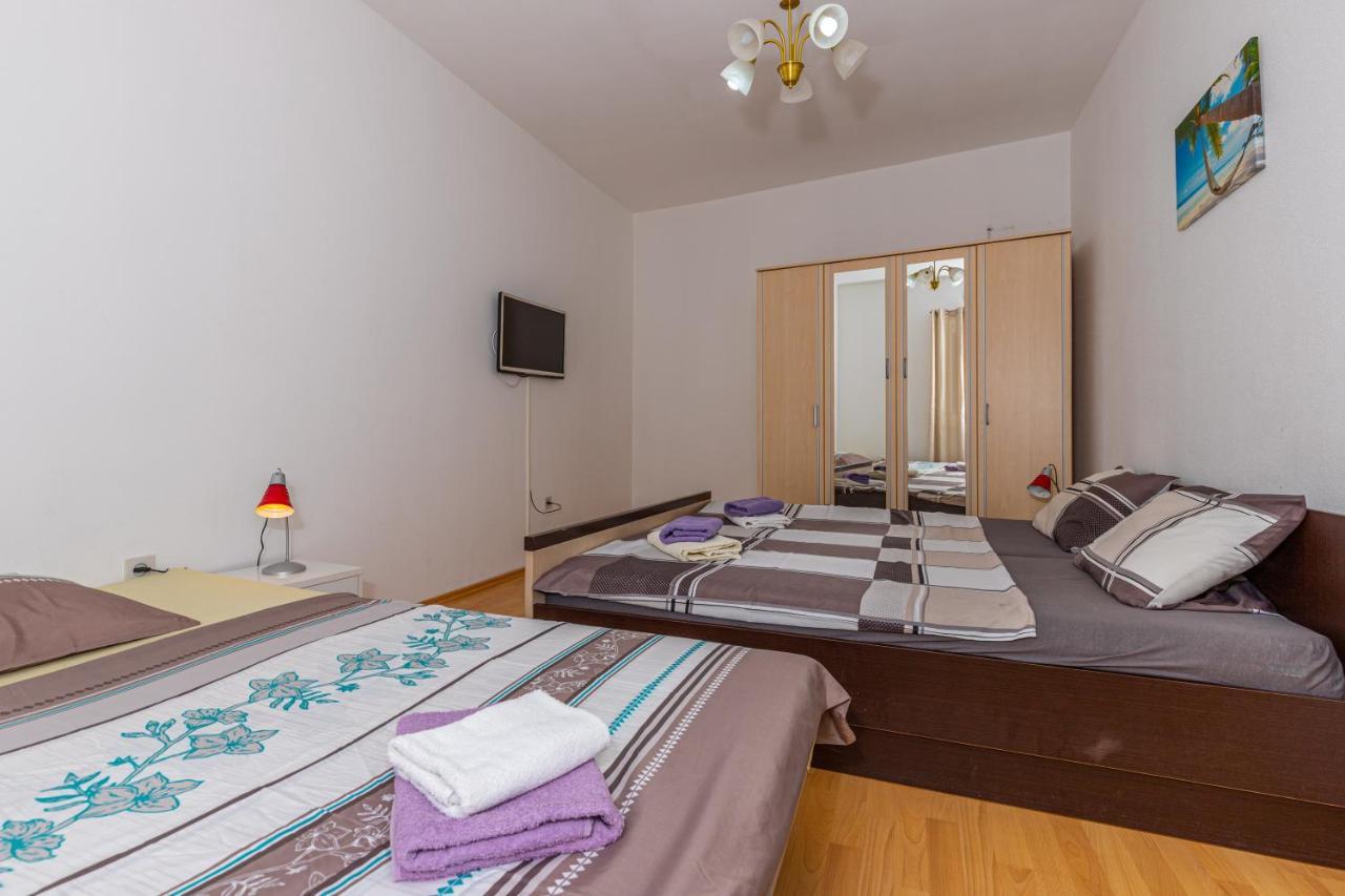 Apartmani Gabrijela Crikvenica Esterno foto