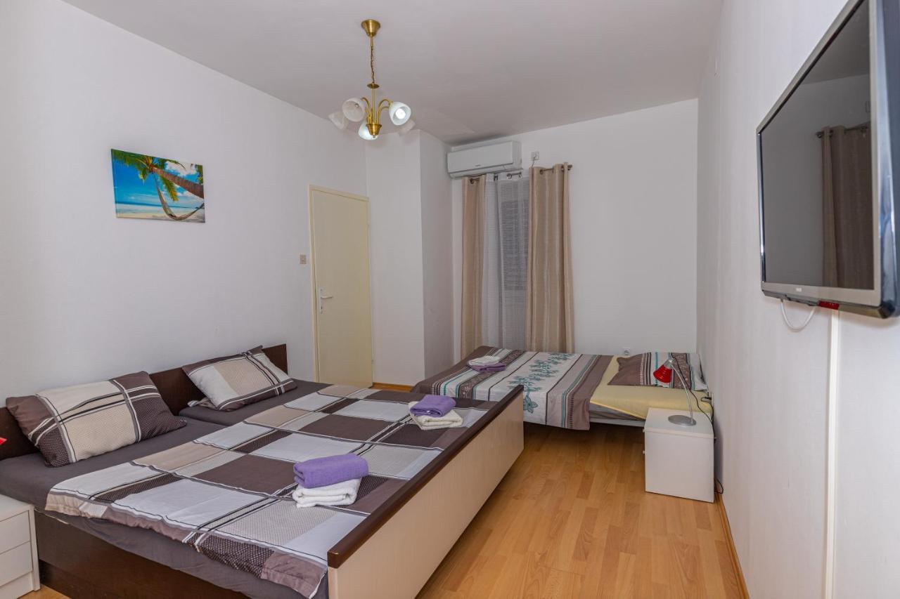 Apartmani Gabrijela Crikvenica Esterno foto
