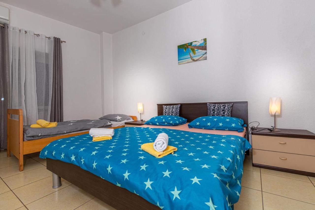 Apartmani Gabrijela Crikvenica Esterno foto