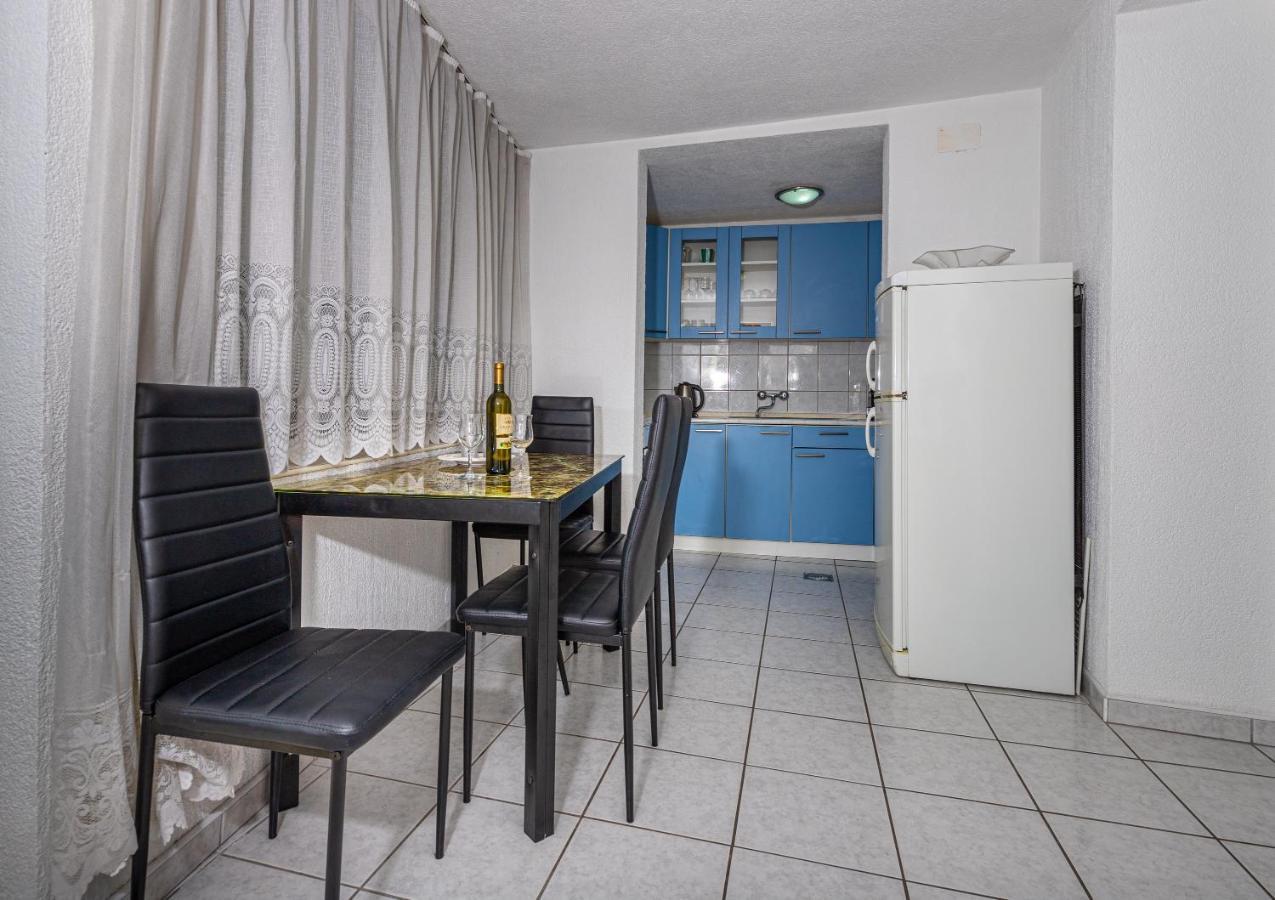 Apartmani Gabrijela Crikvenica Esterno foto