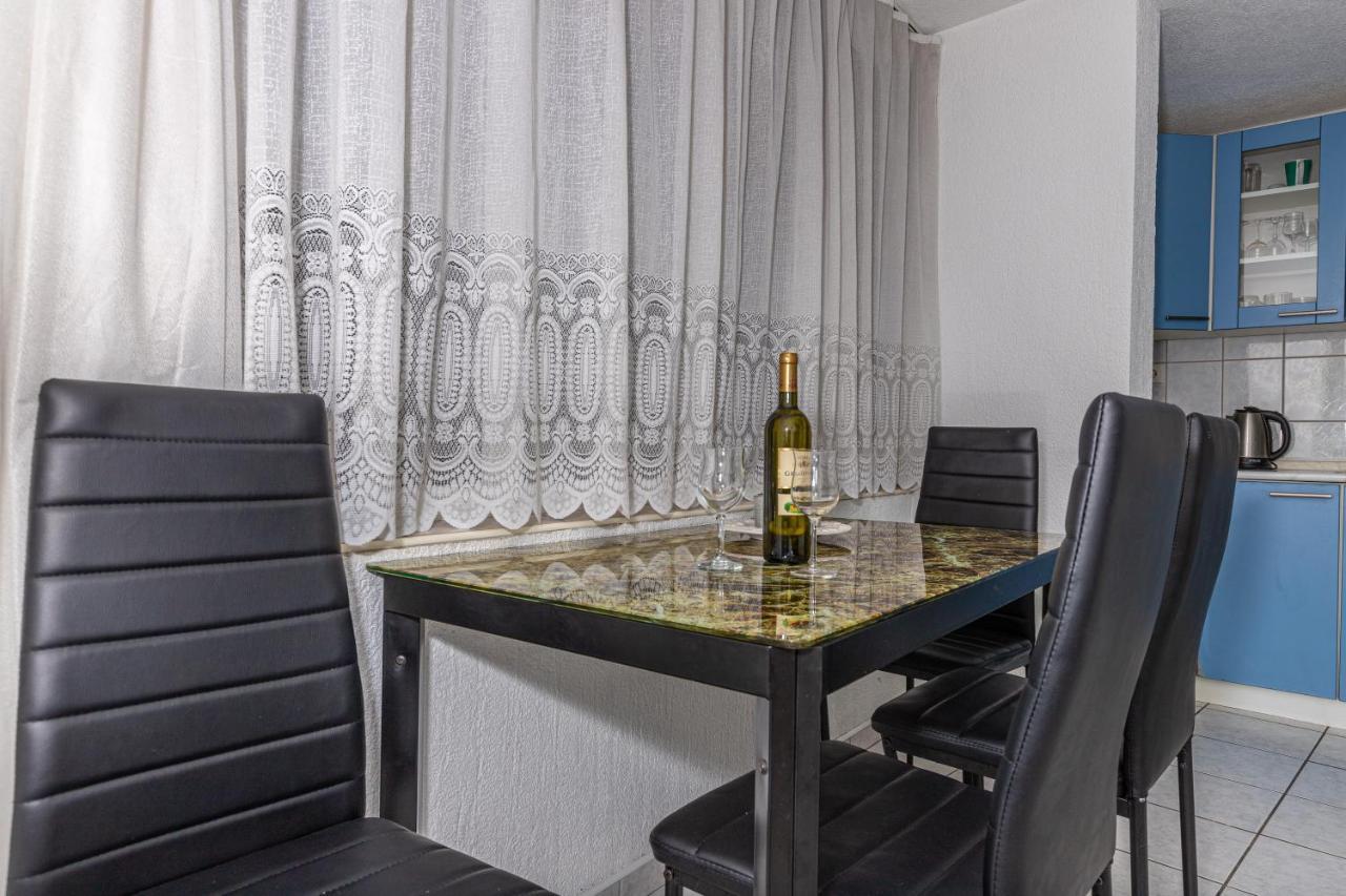 Apartmani Gabrijela Crikvenica Esterno foto