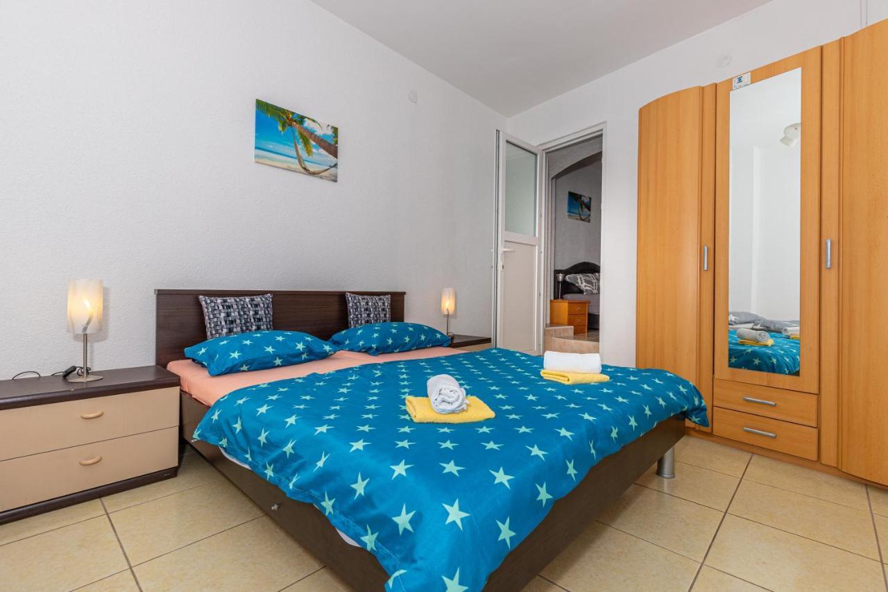 Apartmani Gabrijela Crikvenica Esterno foto