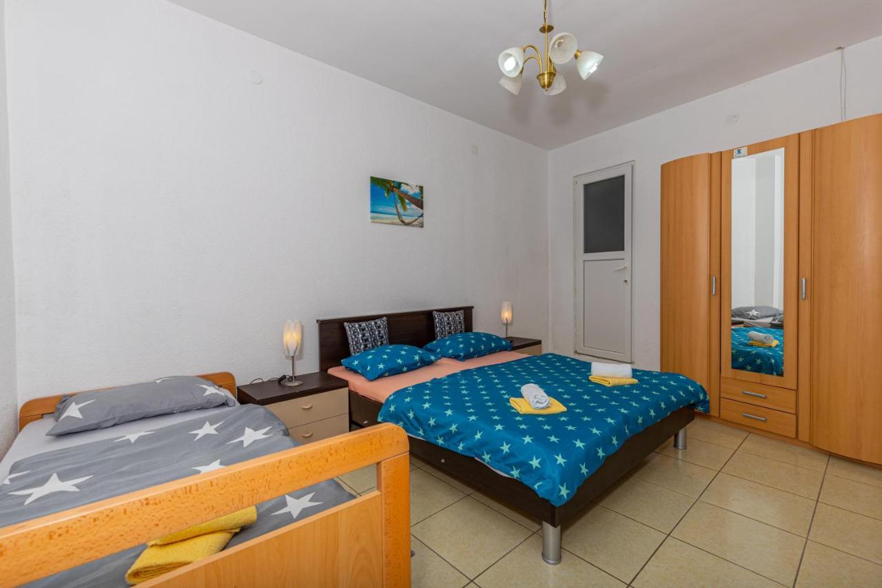 Apartmani Gabrijela Crikvenica Esterno foto