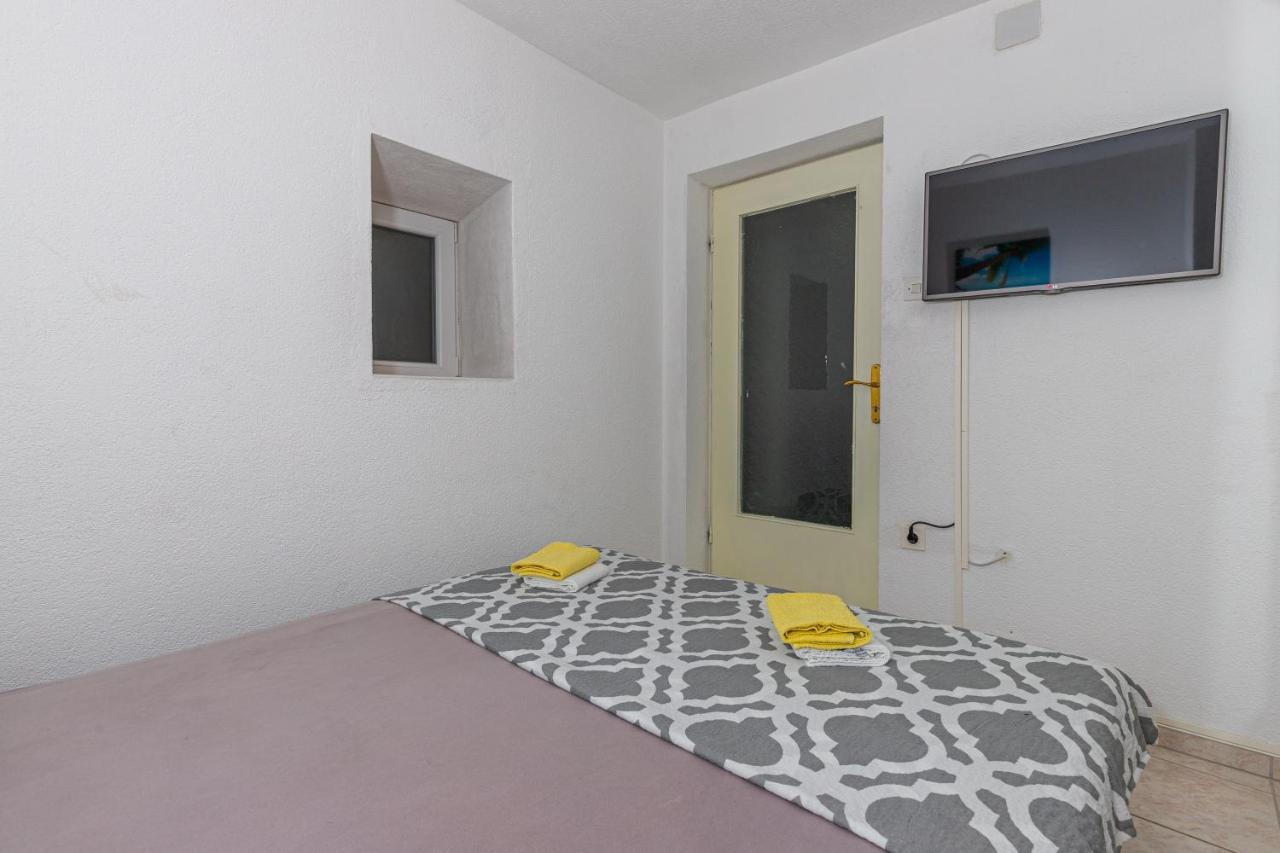 Apartmani Gabrijela Crikvenica Esterno foto